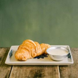 CROISSANT WITH CONDENSED MILK 